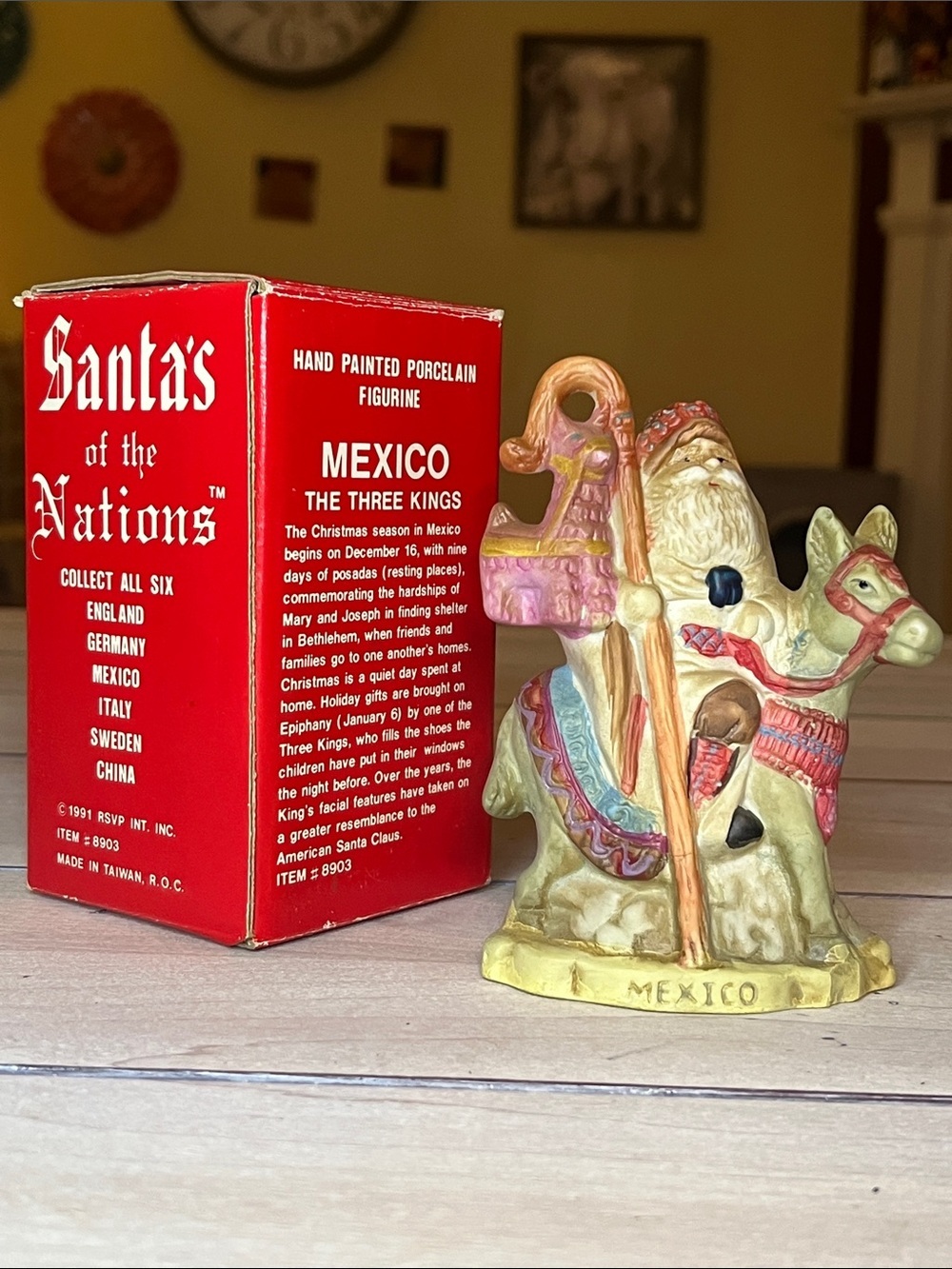 1991 Mexico Santa’s of the Nations Porcelain Figurine